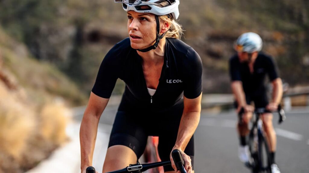 Comfort Meets Performance: The Le Col Women’s Hors Categorie Jersey