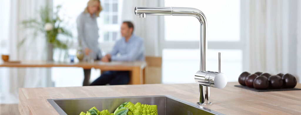 Enhance Your Business Space with American Standard Commercial Bathroom Faucets