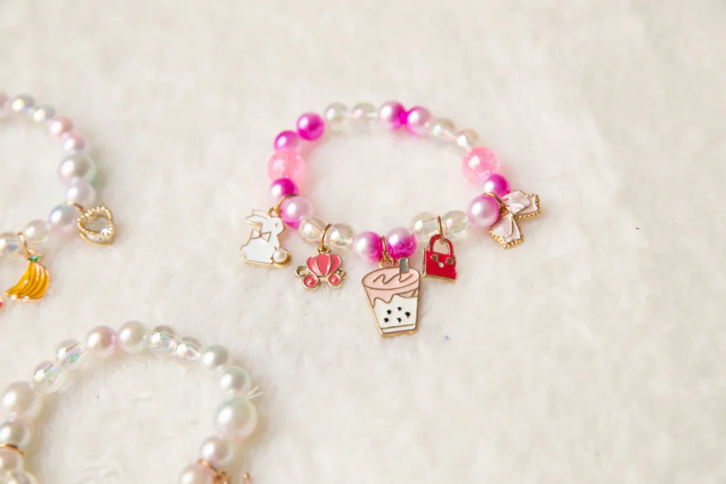 Elegance Redefined: Discover Bloom Boutique’s Personalised Pearl Bracelets