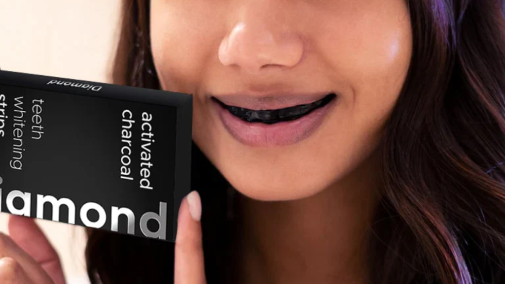 Naturlig Tandblekning med Diamond Smile: Fördelarna med Aktiva Kolremsor för Skonsam Blekning
