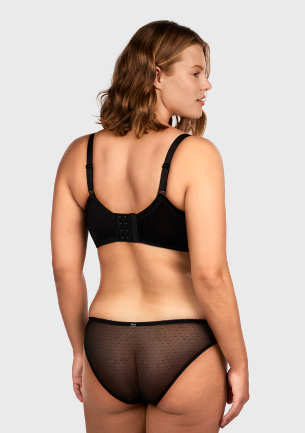 Empowering Confidence: How HSIA Redefines Comfort in Intimate Apparel Empowering Confidence: How HSIA Redefines Comfort in Intimate Apparel