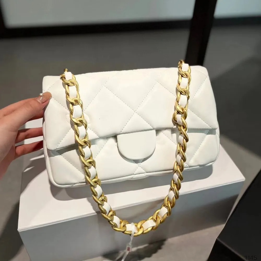 Abendtaschen für Damen – Eleganz trifft auf Stil und Funktionalität