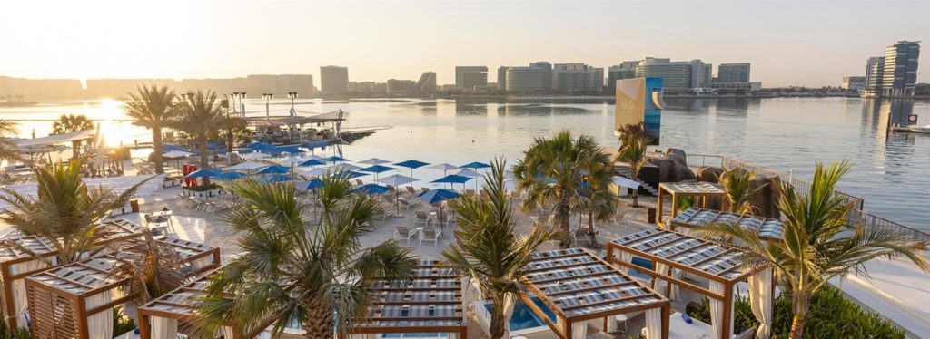 Discover the Ultimate Beachside Dining Experience at Cafe Del Mar Abu Dhabi