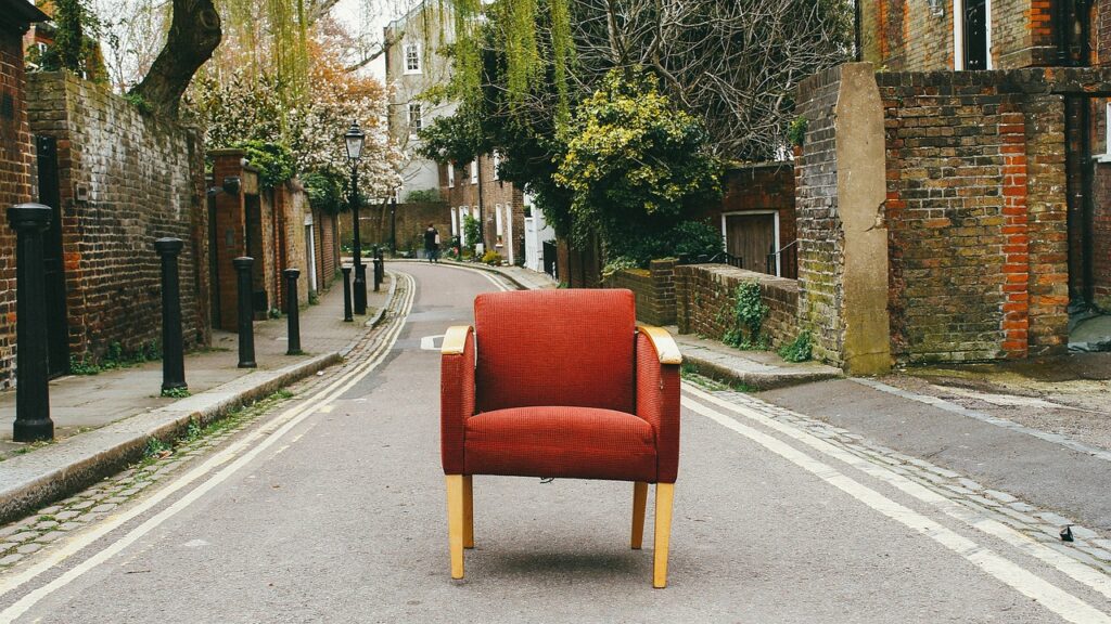 Costway: Elevating Outdoor Living with Stylish and Functional Furniture In the UK, where the appreciation for the outdoors intertwines with a keen sense of style, creating the perfect outdoor living space is a pursuit of many homeowners. Costway, a brand renowned for its commitment to quality, innovation, and design, is at the forefront of transforming outdoor areas into luxurious extensions of the home. This article explores how Costway is redefining outdoor living with its range of stylish and functional furniture, designed to cater to the diverse preferences and lifestyles of the UK market.