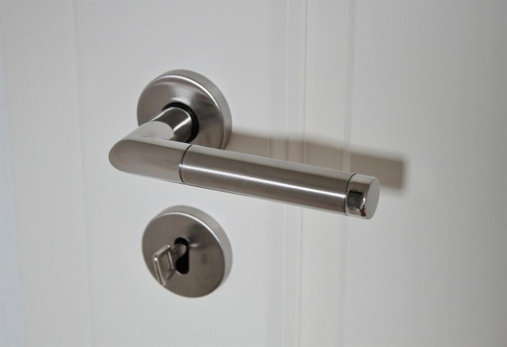 From Tradition to Technology: How Hiatt Hardware is Shaping the Future of Security