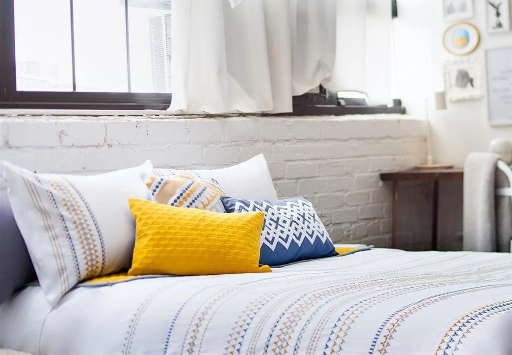 Elevate Your Sleep with Lincove’s Reversible Quilt
