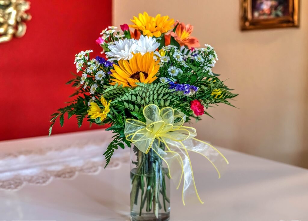 Niente illumina uno spazio o solleva lo spirito come i fiori freschi. Che si tratti di una celebrazione, di un gesto sentito o semplicemente di un modo per aggiungere bellezza naturale alla tua casa, i fiori portano gioia ed eleganza in ogni occasione. Colvin, un marchio con sede in Italia, sta ridefinendo il modo in cui viviamo i fiori, offrendo un servizio di consegna impeccabile e di alta qualità che porta i bouquet più freschi e splendidamente disposti direttamente a casa tua.
