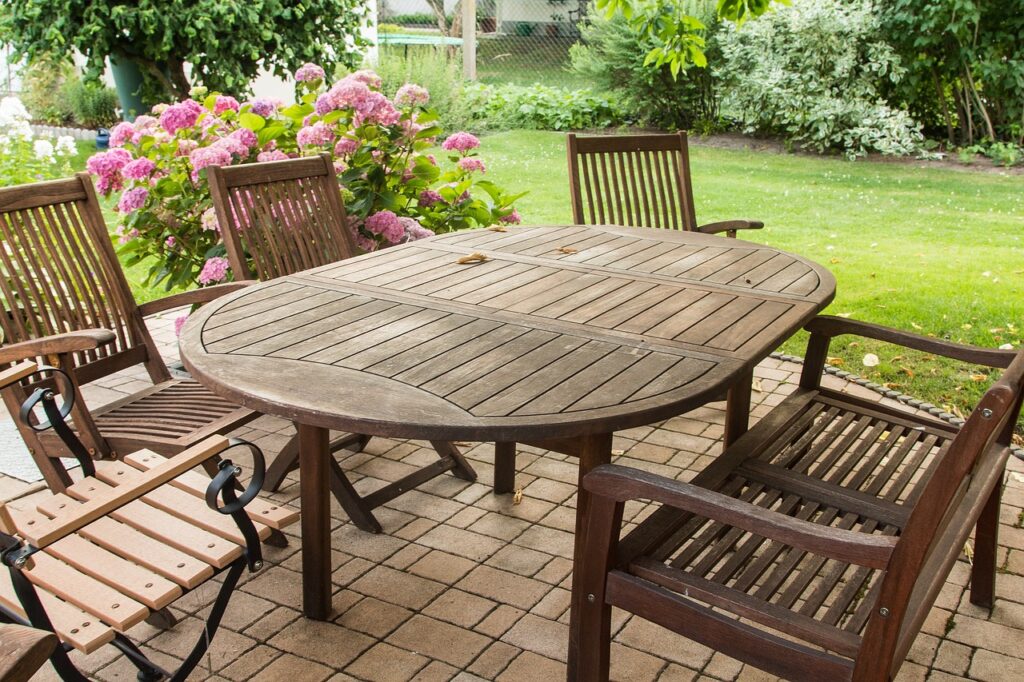 In the realm of gardening and outdoor improvements, Buy Sheds Direct stands out as a premier destination for garden enthusiasts and homeowners alike. Established in 2005, this UK-based online retailer has carved a niche in the market by offering an extensive range of garden sheds, buildings, and outdoor storage solutions. With an array of products designed to enhance and transform any garden space, Buy Sheds Direct is your one-stop shop for taking your outdoor area to the next level.
