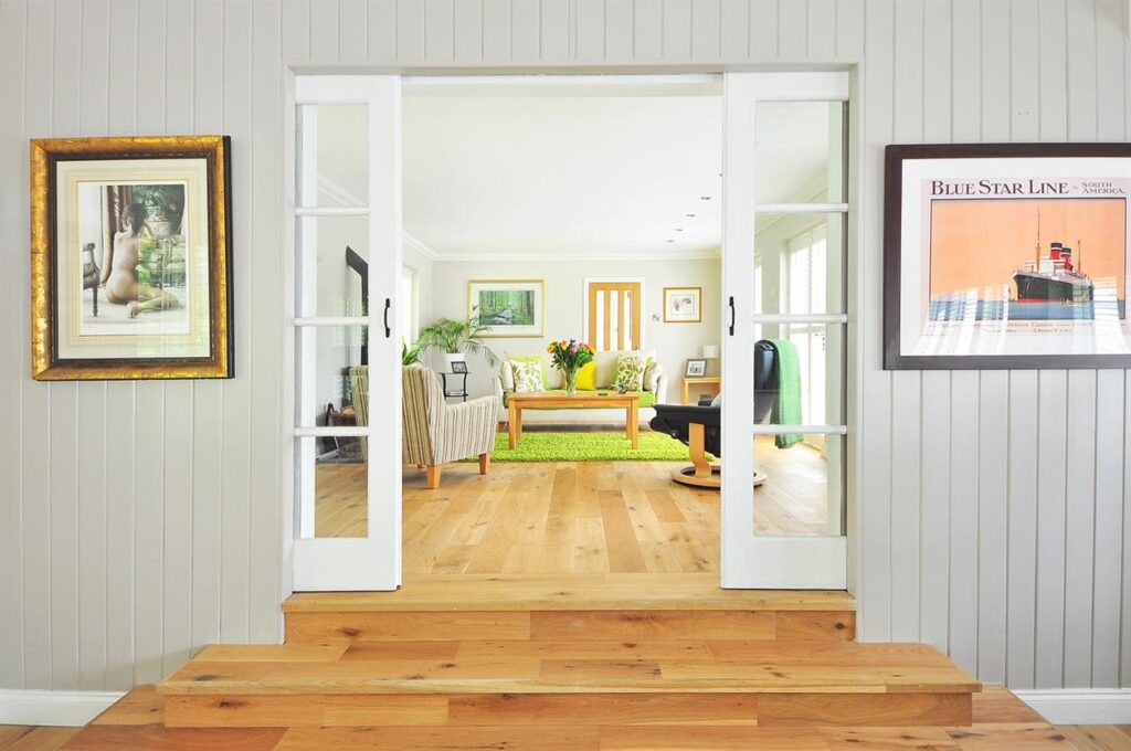 Revolutionize Your Home Decor with Costway’s Innovative Solutions In the ever-evolving landscape of home decor, UK homeowners are constantly seeking ways to infuse their living spaces with both functionality and style. Enter Costway, a brand that has quickly become synonymous with innovative solutions that cater to the diverse needs of modern households. With a keen eye on the latest design trends and a commitment to quality, Costway is revolutionizing home decor, offering a range of products that elevate the aesthetics and functionality of every room.