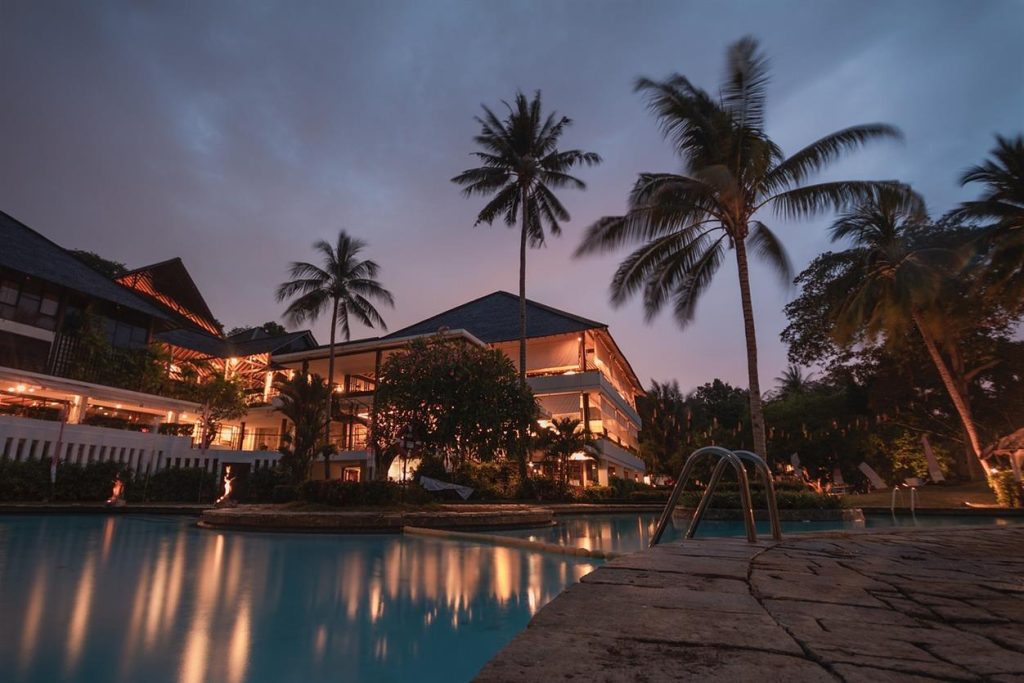 Unforgettable Stays at Azul Ixtapa: A Paradise for Relaxation and Business Located on the breathtaking shores of Ixtapa-Zihuatanejo, Azul Ixtapa Hotels offers the perfect blend of luxury, relaxation, and business excellence. Whether you’re searching for a peaceful escape, a family-friendly vacation, or an inspiring destination for corporate gatherings, Azul Ixtapa provides an unparalleled experience tailored to your needs.