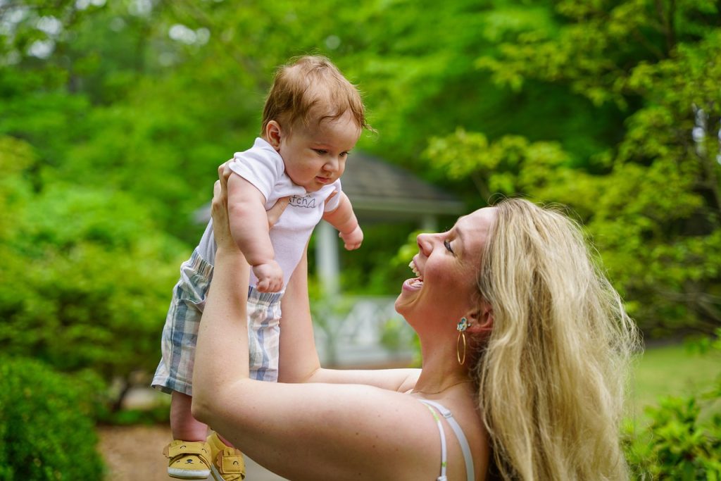 De eerste sprong in het leven van een baby is misschien in bad, maar de eerste golf van zelfvertrouwen is in het zwembad of op het strand. Bij Noukie's weten we dat deze herinneringen van onschatbare waarde zijn. Daarom hebben we Archimède ontwikkeld, ons exclusieve merk voor babyzwemkleding. Van 7 maanden tot 3 jaar. Ongeacht de leeftijd van je kind: een goede zwemmer of niet, duik er gewoon in: Archimède is met zorg, creativiteit en vooral veiligheid ontworpen… om met een gerust hart verder te gaan!