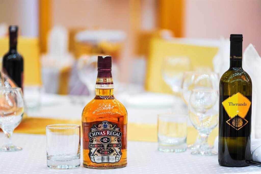 In the United Kingdom, a nation celebrated for its rich tapestry of history and tradition, The Really Good Whisky Company emerges as a guardian of the ancient craft of whisky making. This brand, with its deep reverence for the artisanal journey from barrel to bottle, encapsulates the essence of what makes whisky not just a beverage, but a cultural treasure. This article delves into the meticulous craftsmanship and dedication that underpin The Really Good Whisky Company's quest to bring exceptional whiskies to connoisseurs and enthusiasts alike.