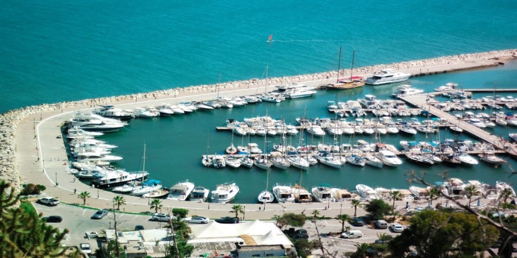 Mit der Fähre von Genua nach Tunis: Der stilvollste Weg nach Nordafrika