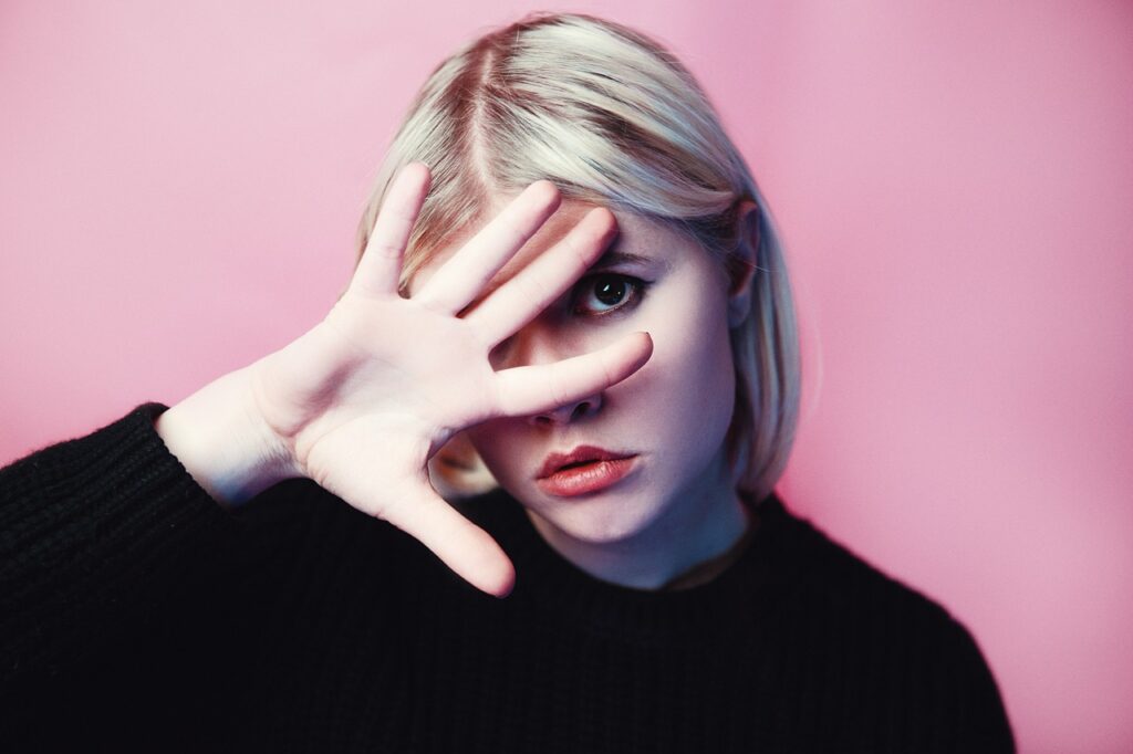 From Streetwear to Statement Heels: Exploring Public Desire's Impact on Global Fashion Trends